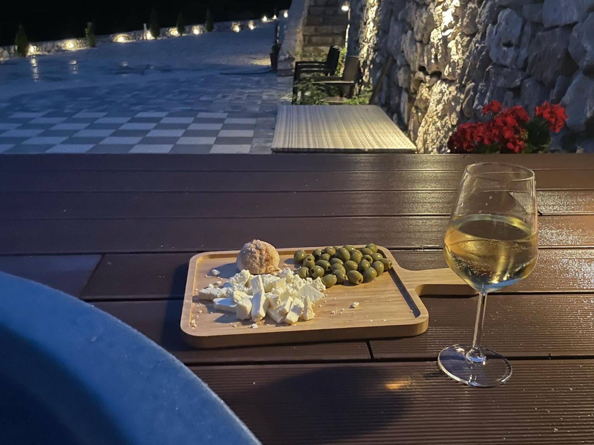 Josanica Bed&Breakfast Konjic Bagian luar foto