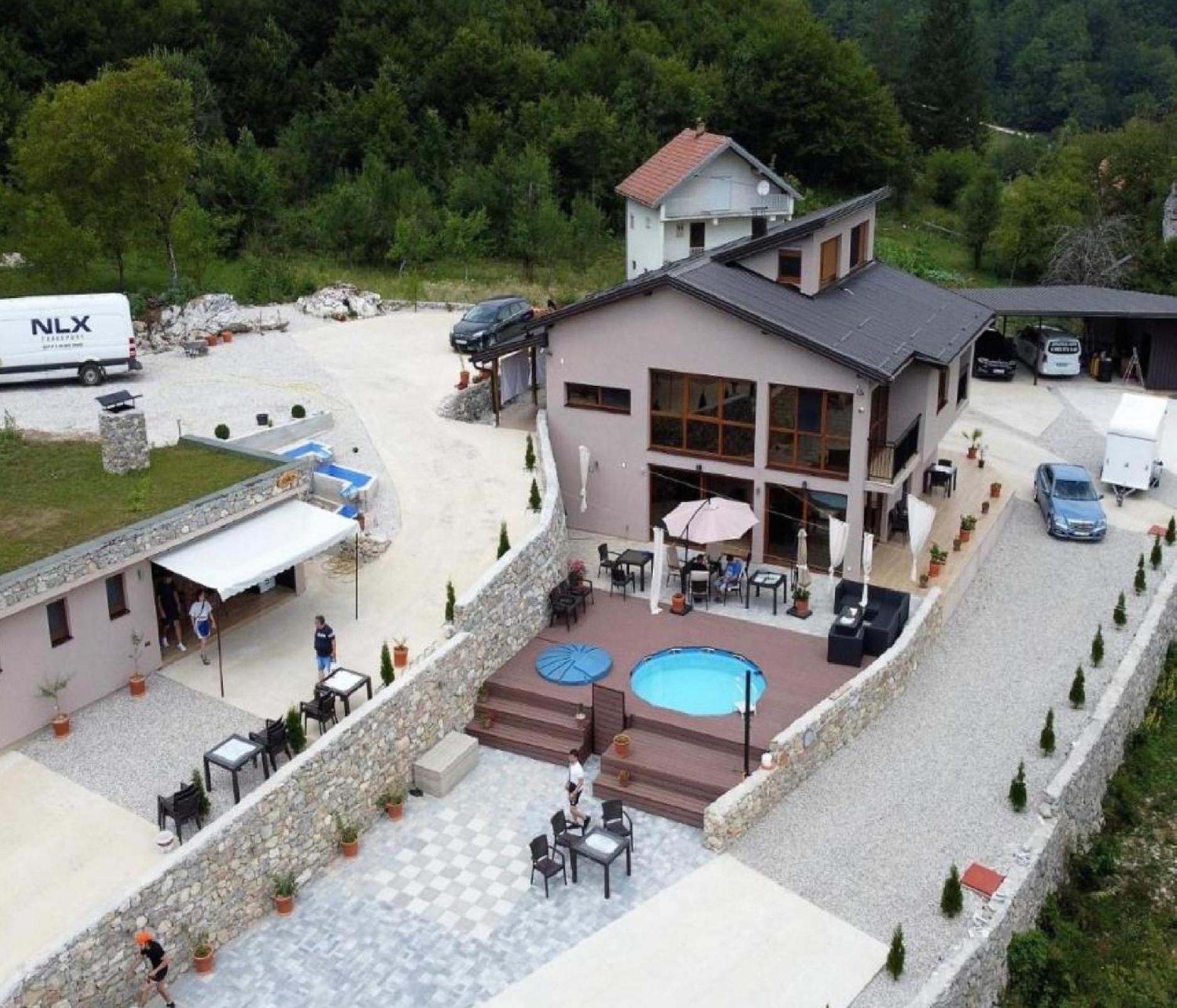 Josanica Bed&Breakfast Konjic Bagian luar foto